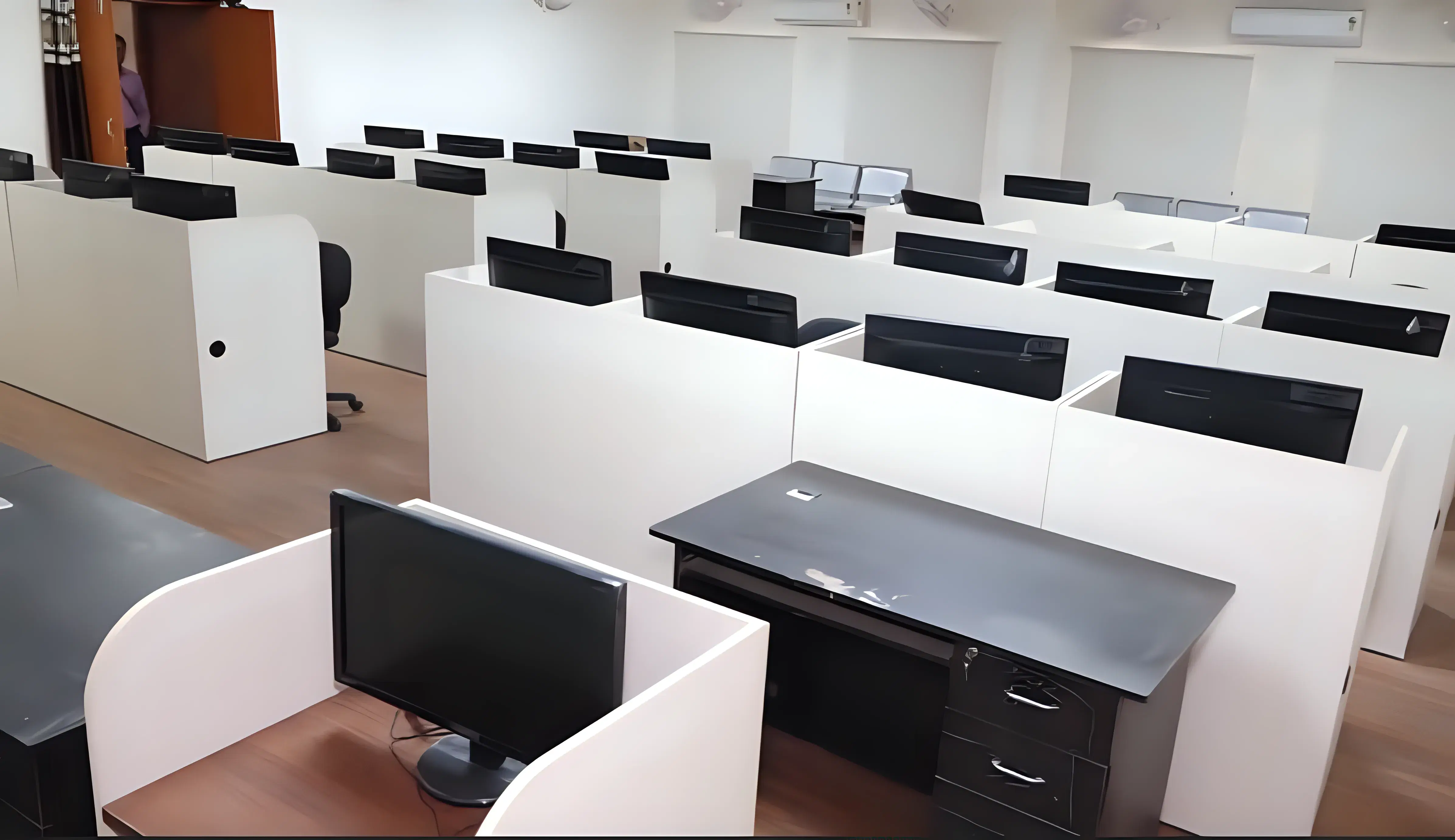 Uttar Pradesh Textile Technology Institute Kanpur Facilities photo 8